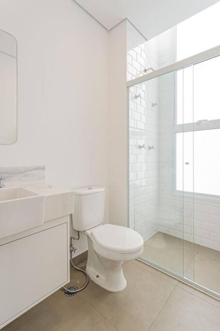 Apartamento Apt. Inteiro Recem-reformado - Madalena *