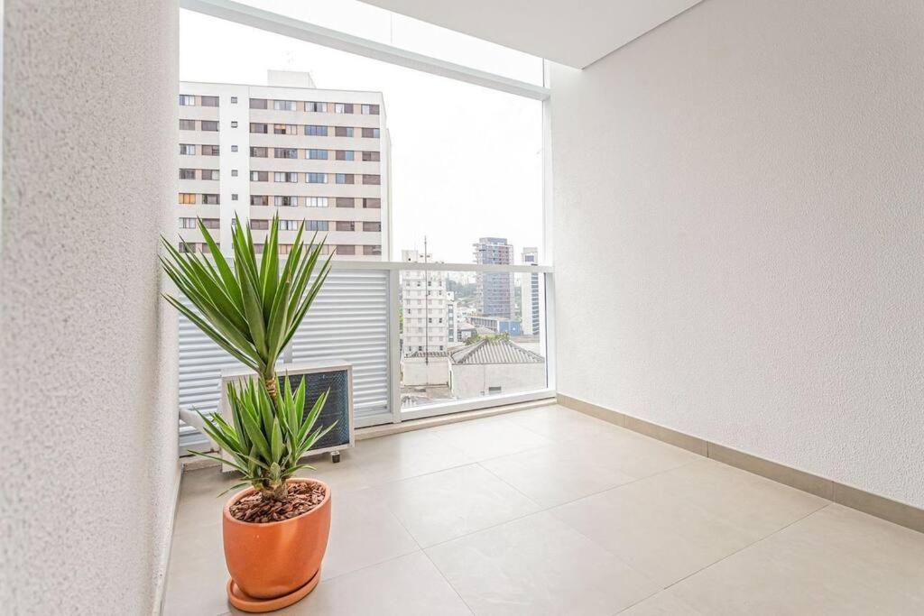 Apartamento Apt. Inteiro Recem-reformado - Madalena São Paulo